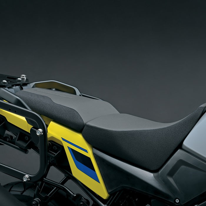 Suzuki High Seat, Gray/Black (DE Only) – Suzuki item 45100-06L70-B03
