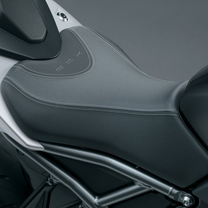 Suzuki Styled Seat – Suzuki item 45100-25L12-CPF