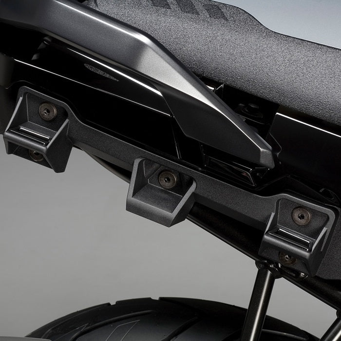 Suzuki Upper Side Case Bracket – Suzuki item 47500-06810
