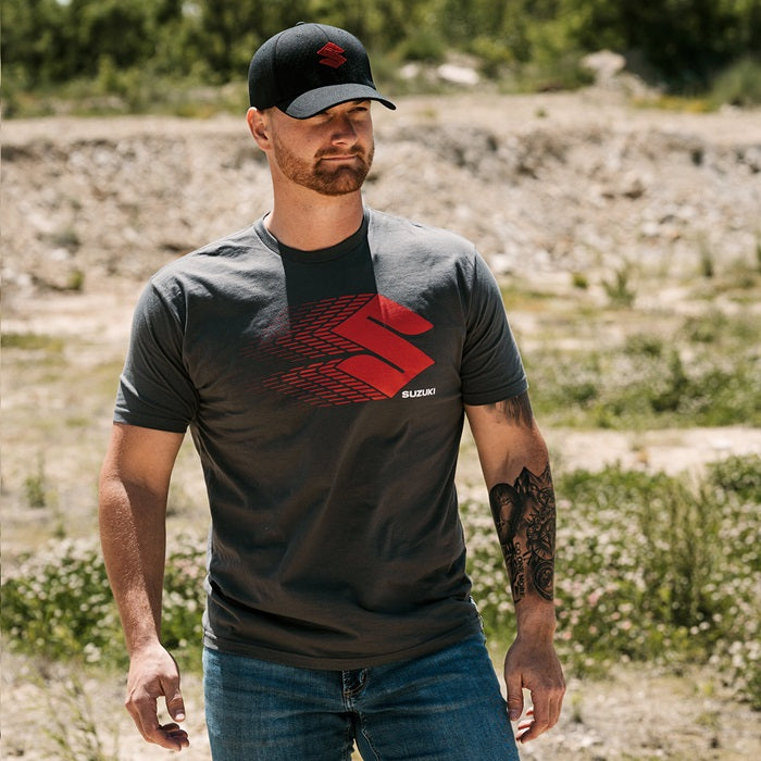 Moving "S" T-Shirt