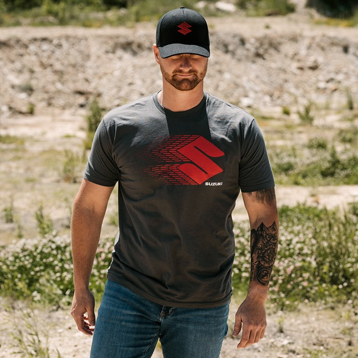 Moving "S" T-Shirt