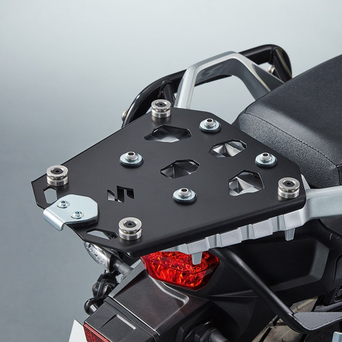 Suzuki 38L Top Case Plate – Suzuki item 990D0-28K01-060