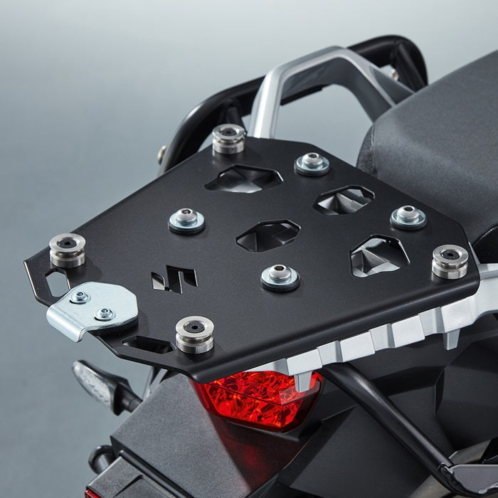Suzuki 38L Top Case Plate – Suzuki item 990D0-31J01-060