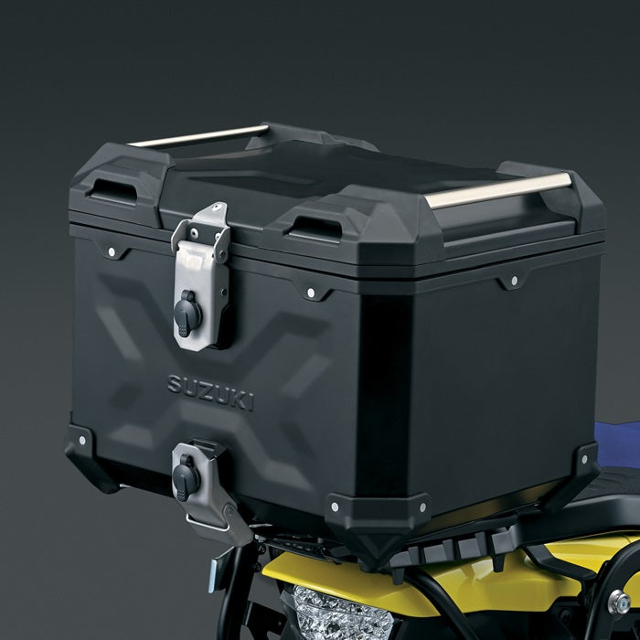 Suzuki 38 Liter Top Case, Black – Suzuki item 93101-25840